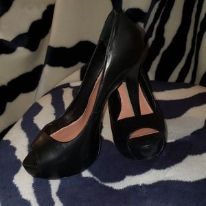 Vince Comuto pumps